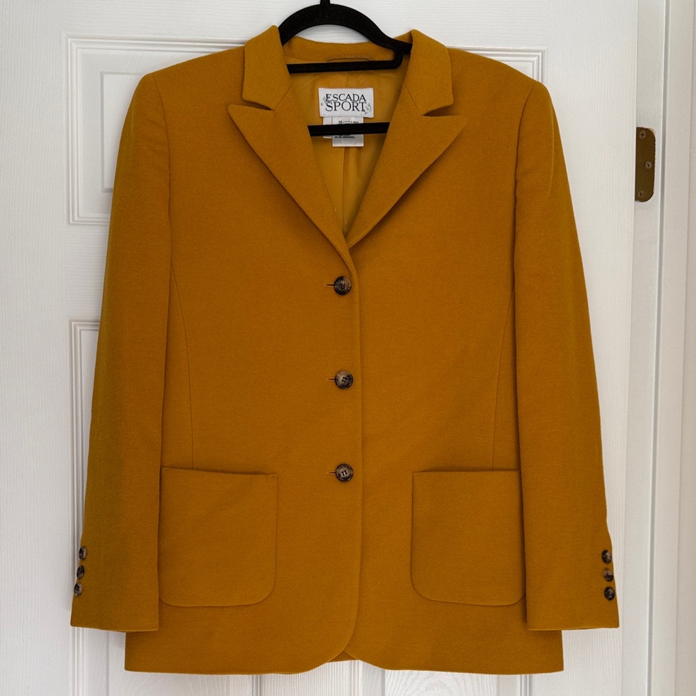Vintage ESCADA Sport Golden Yellow Blazer Agorawool Spring Jacket Office Casual